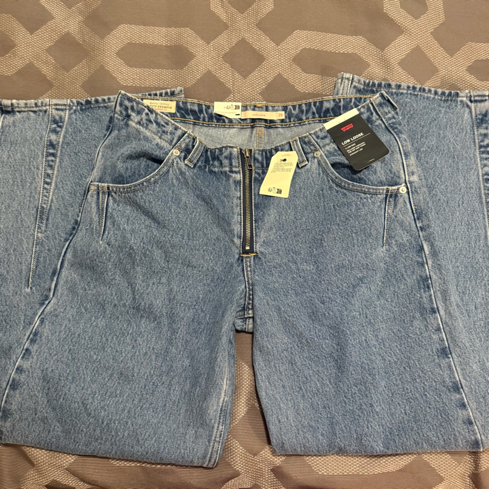 Levi's Low Loose Jean